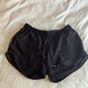 Lululemon hotty hot shorts, low rise
